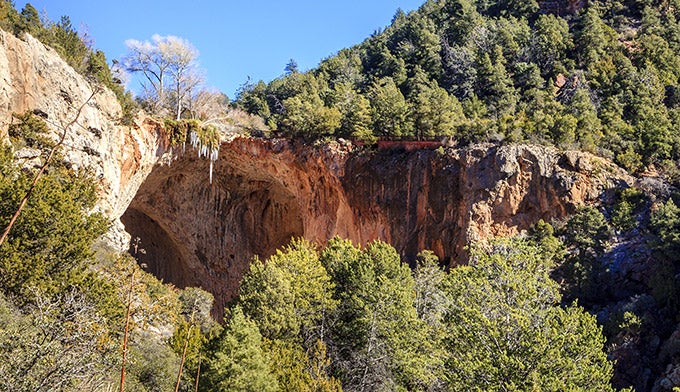AZ-Tonto-Natural-Bridge_Dollar_680 Tonto Natural Bridge in Arizona