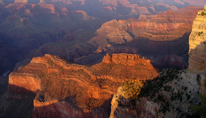 GC-Hopi-Point-Sunset_Gloria_680 Sunset at Hopi Point on the South Rim. Photo by Gloria Wadzinski
