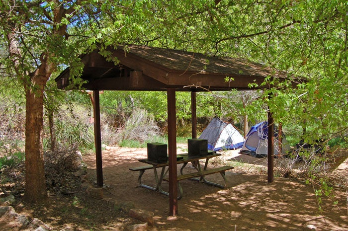 GC-IndianGarden-campground-tents_NPSMichaelQuinn_700 Indian Garden Campground in the Grand Canyon