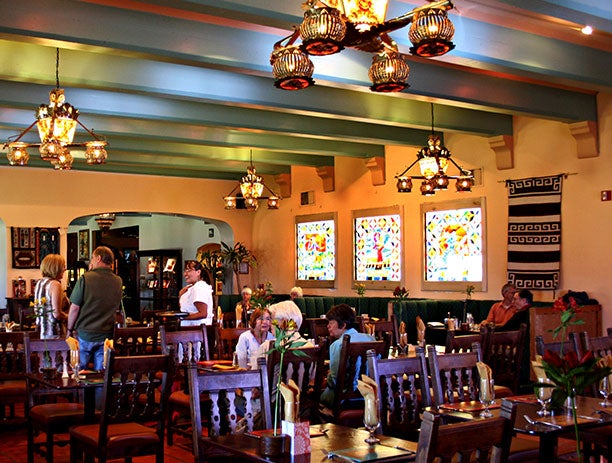 AZ-LaPosaada-TurquoiseRoom_DanLutzick_GMforLaPosada_612x463 The Turquoise Room. Photo by Daniel Lutzick of La Posada Hotel