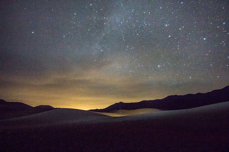 GSD-NightSkies05_LinseyDodaro_800 Light painting at Great Sand Dunes National Park and Preserve